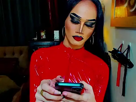 Snapshot of lubottarah chatting on 05.20.26 lubottarah online show from 05.20.26