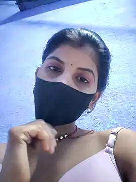 RUHI 1143 online show from 05.30.26