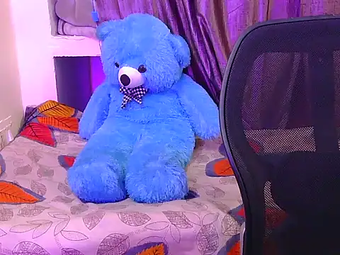 hot-saanvi online show from 06.28.26