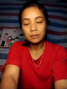 Snapshot of Onie116 chatting on 04.29.26 Onie116 online show from 04.29.26
