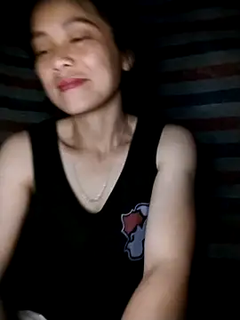 Snapshot of Onie116 chatting on 05.04.26 Onie116 online show from 05.04.26