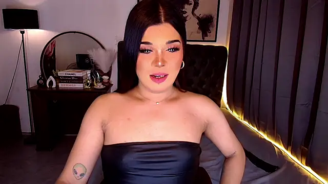 Empress Candice online show from 05.18.26