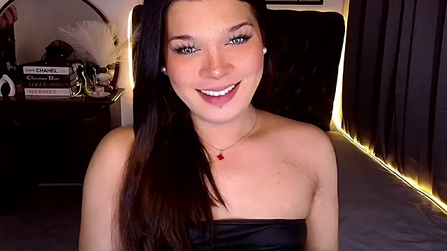 Empress Candice online show from 05.20.26