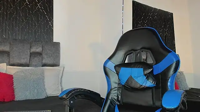 ThiagoSexy005 online show from 07.12.26