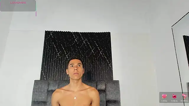 ThiagoSexy005 online show from 07.26.26