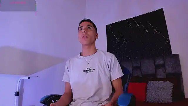 ThiagoSexy005 online show from 07.31.26