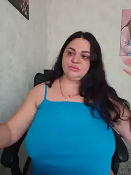 Snapshot of -CUTE-EVVIL- chatting on 05.30.26 -CUTE-EVVIL- online show from 05.30.26