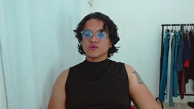 Diane exotic online show from 06.10.26