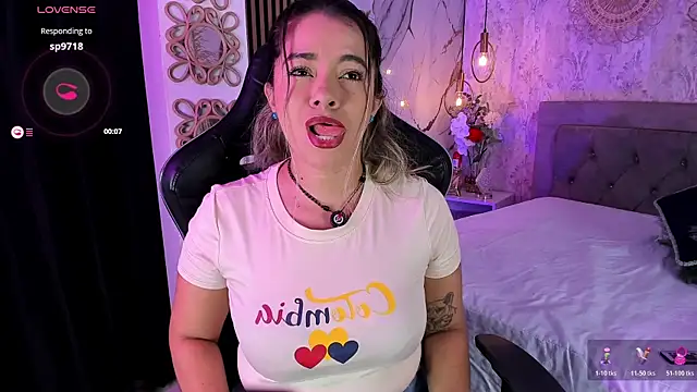 Snapshot of Leidy_2026 chatting on 06.23.26 Leidy 2026 online show from 06.23.26