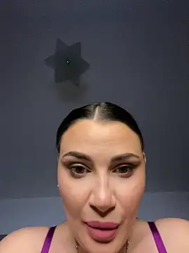 AylaSparkk online show from 06.10.26