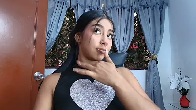 Sofia Browm online show from 05.31.26