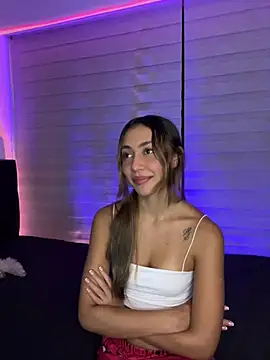 Bella dannbond online show from 06.24.26