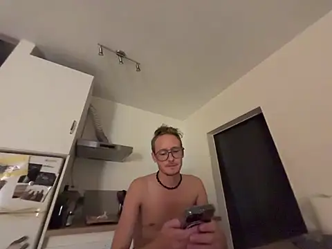 BlondieVelvet online show from 07.11.26