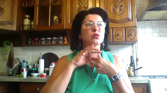 Fiona06 online show from 05.26.26