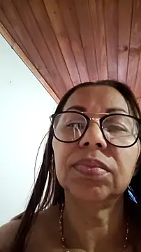 Snapshot of Ladymilf12 chatting on 07.12.26 Ladymilf12 online show from 07.12.26