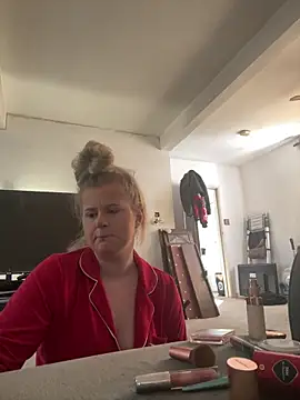 taylor-b online show from 04.27.26