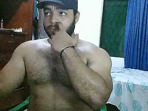 Snapshot of Bearmachin chatting on 06.20.26 Bearmachin online show from 06.20.26