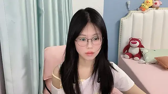 Snapshot of Luna-666 chatting on 07.19.26 Luna-666 online show from 07.19.26