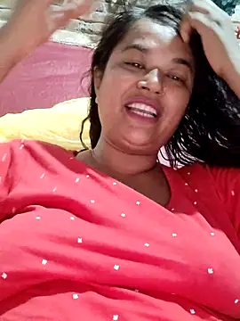 Gulapi N online show from 05.18.26