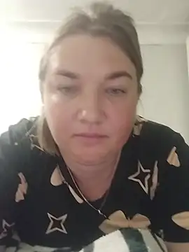 MiyaOlliver online show from 08.02.26