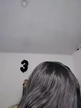 VaneMoon online show from 06.06.26