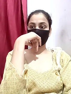 saniyamirza000777 online show from 04.29.26