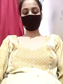 saniyamirza000777 online show from 04.29.26