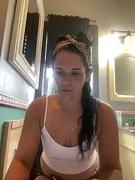 Vanessa Valentine online show from 05.22.26