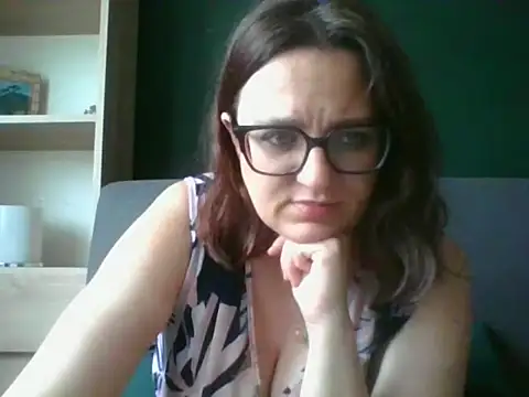 sensual paris online show from 06.10.26