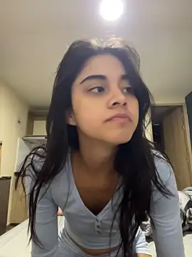 Snapshot of mia_moonna chatting on 07.28.26 mia moonna online show from 07.28.26
