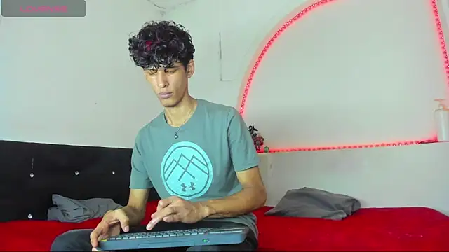 liammendoza98 online show from 05.09.26