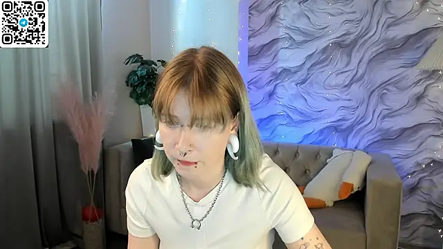 Elira Vane online show from 06.15.26