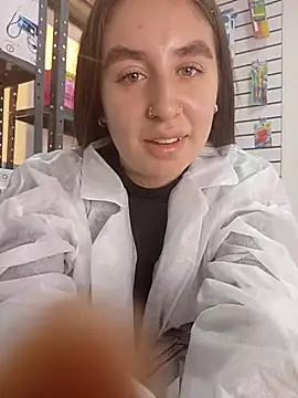 Snapshot of alison_mars chatting on 05.27.26 alison mars online show from 05.27.26