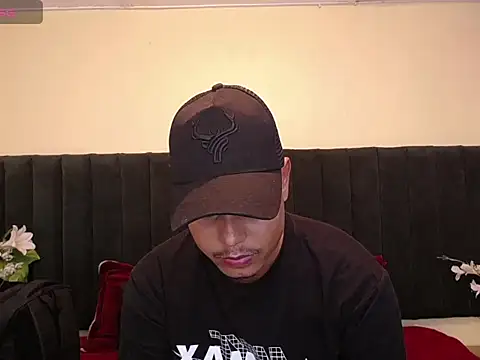 noah oliver1 online show from 05.01.26