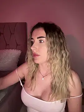 IrisDesiree online show from 05.08.26