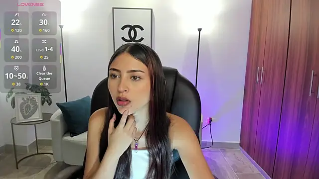Nikky sweett  online show from 05.01.26