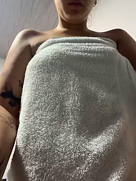 HayleyRoss  online show from 07.14.26