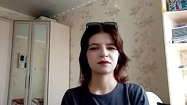 LowkeyIndigo online show from 05.08.26