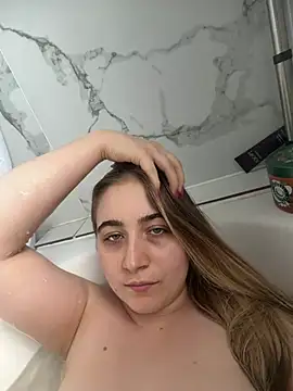 Taylormillie471 online show from 05.08.26