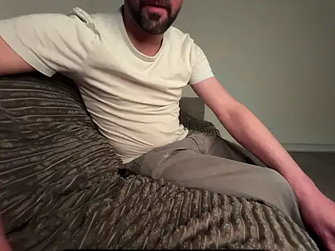 wowkinky1 online show from 05.17.26