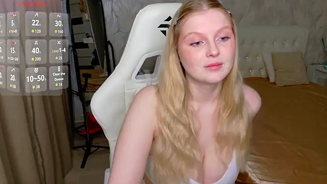 Snapshot of L1zaShy chatting on 05.03.26 L1zaShy online show from 05.03.26