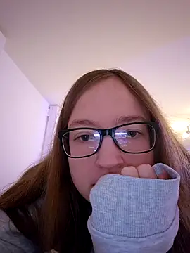 Freaky-Doll online show from 05.13.26