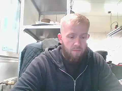 Snapshot of bardiauto chatting on 05.19.26 bardiauto online show from 05.19.26