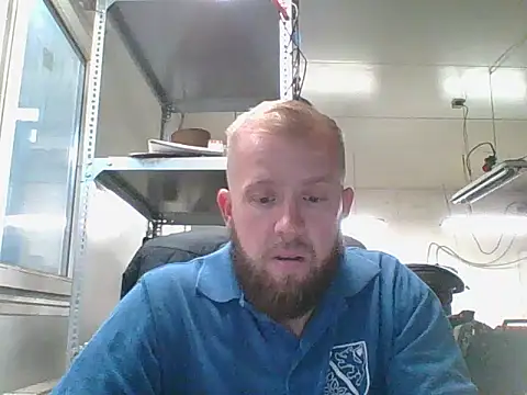 Snapshot of bardiauto chatting on 05.27.26 bardiauto online show from 05.27.26