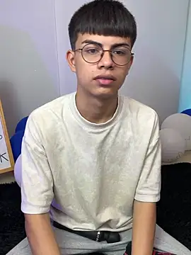 Asher Young online show from 05.06.26