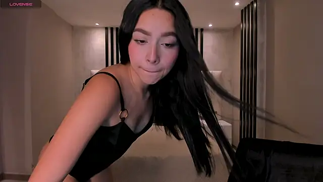 SophieKiss1 online show from 05.23.26