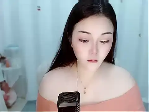 Amy-cnbaby online show from 05.08.26