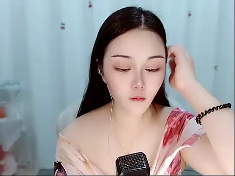 Amy-cnbaby online show from 06.02.26