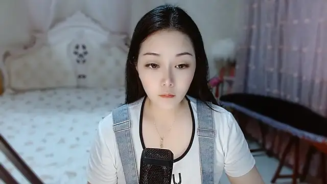 Snapshot of Amy-cnbaby chatting on 07.20.26 Amy-cnbaby online show from 07.20.26