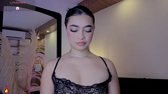 Chloe monroee online show from 07.01.26
